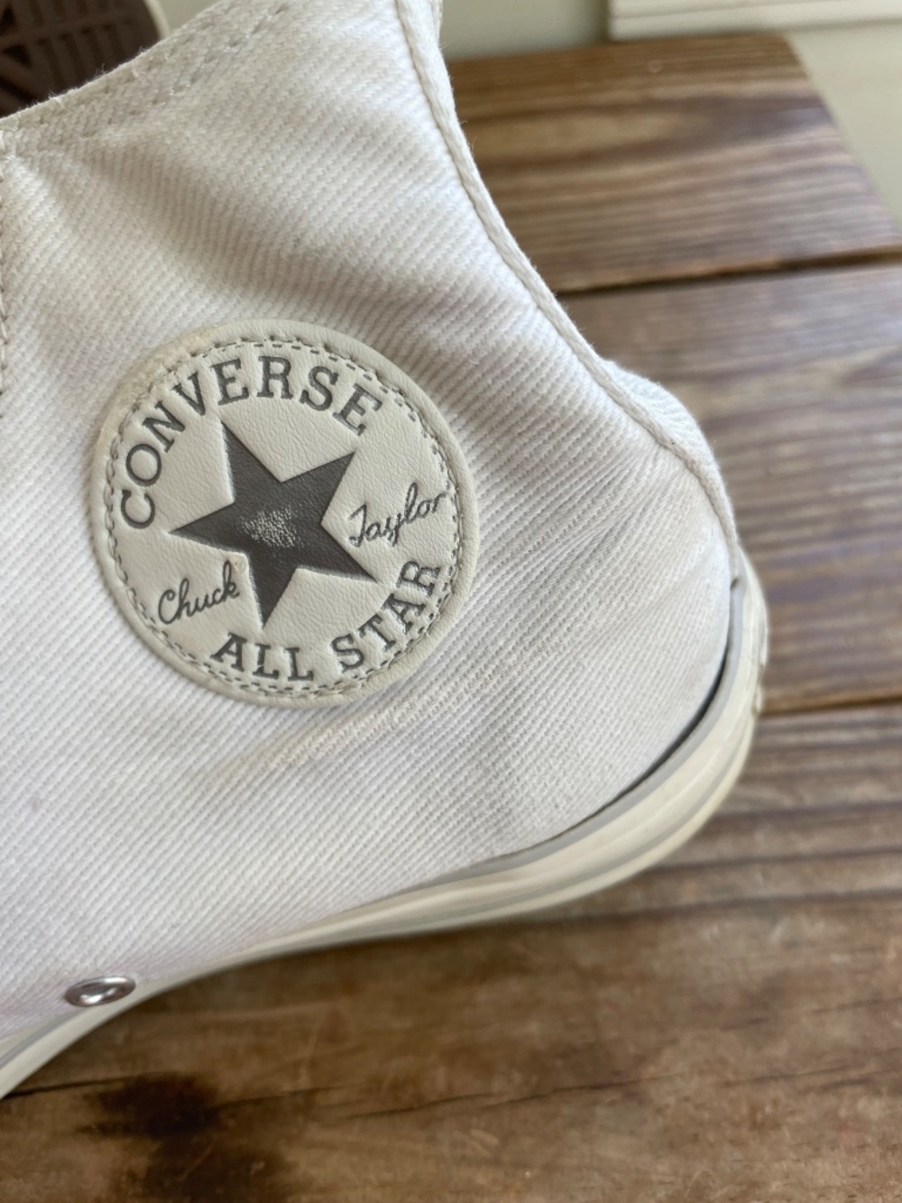Converse All Stars | White Platform High tops size 7.5 - Picture 13 of 16